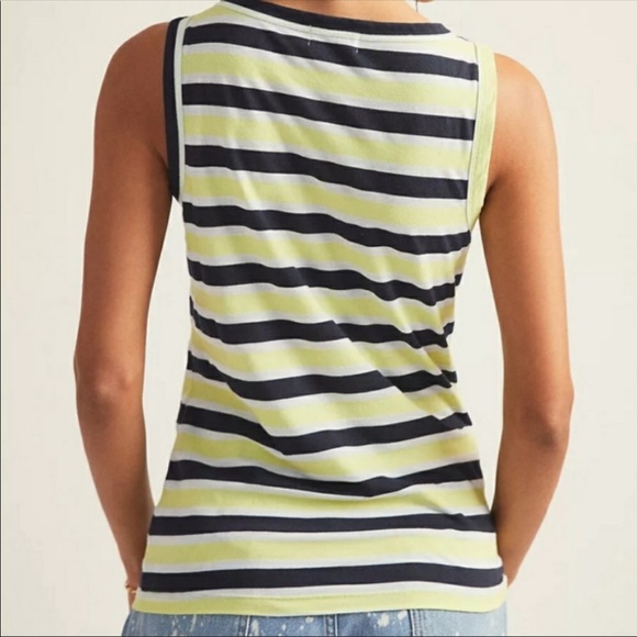 T.La Scoop-Neck Layering Tank Lime XL - Picture 2 of 10